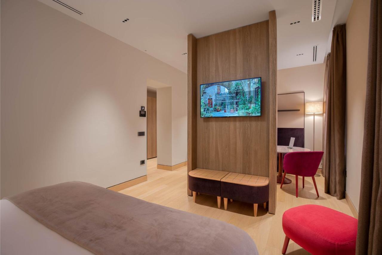 Palazzo Ubertini Urban Suites Viterbe Extérieur photo